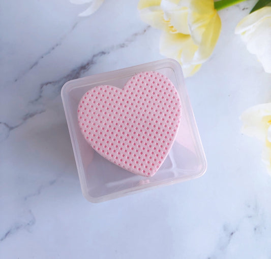 Heart-shaped Pink Adhesive Cleanser Wipes